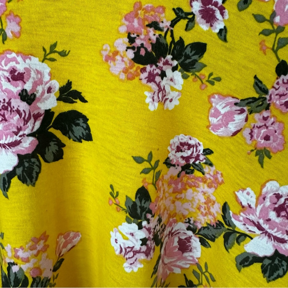 Bobbie Brooks Floral Yellow Bell Sleeve Asymmetrical Tunic Top sz 2X - Picture 6 of 14